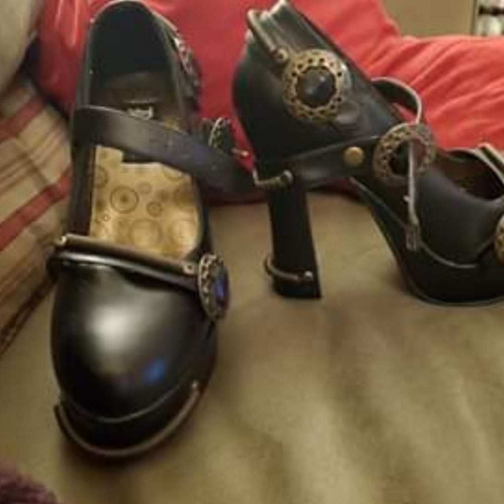Steampunk heels
